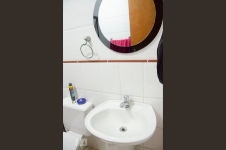 Casa à venda com 158m², 3 quartos e 3 vagasBanheiro da suíte 