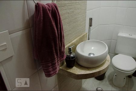 Lavabo de casa à venda com 3 quartos, 158m² em Vila Nova Mazzei, São Paulo