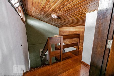 Casa para alugar com 330m², 4 quartos e 4 vagas3º Piso