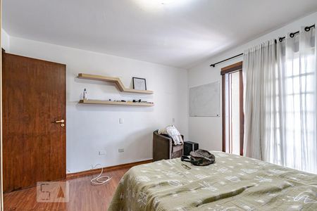 Casa para alugar com 330m², 4 quartos e 4 vagas2º Dormitório