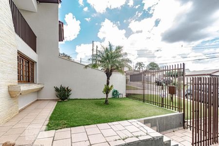 Casa para alugar com 330m², 4 quartos e 4 vagasQuintal