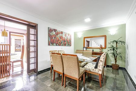 Casa para alugar com 330m², 4 quartos e 4 vagasCopa