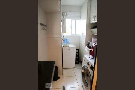 Apartamento à venda com 168m², 1 quarto e 2 vagasLavanderia