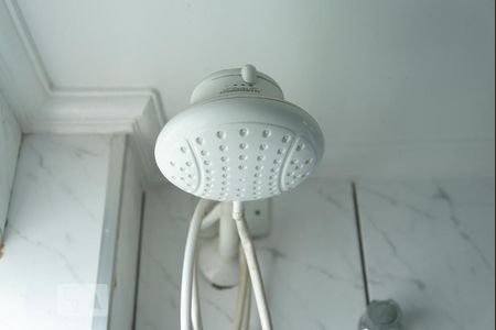 Apartamento para alugar com 62m², 2 quartos e 1 vagaChuveiro