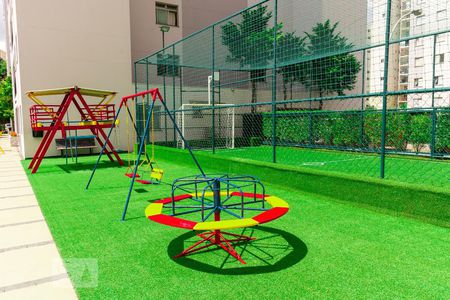 Apartamento à venda com 53m², 2 quartos e 1 vagaÁrea Comum - Playground