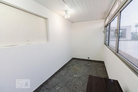 Apartamento à venda com 230m², 4 quartos e 3 vagasQuarto 4