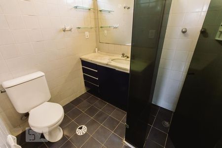 Banheiro da Suíte 1 de apartamento à venda com 4 quartos, 230m² em Perdizes, São Paulo