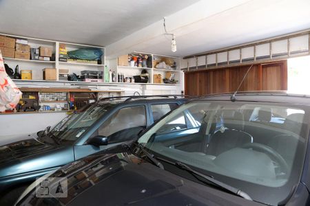 Casa à venda com 190m², 3 quartos e 2 vagasGaragem