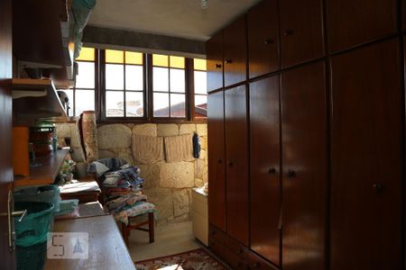Casa à venda com 190m², 3 quartos e 2 vagasEscritório