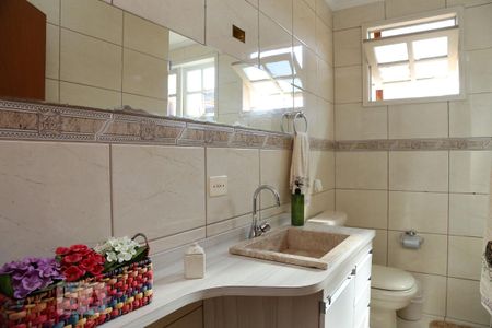 Casa à venda com 190m², 3 quartos e 2 vagasBanheiro