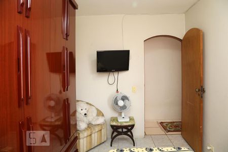 Casa à venda com 190m², 3 quartos e 2 vagasQuarto 2