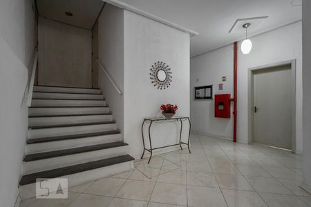 Apartamento à venda com 107m², 2 quartos e 1 vaga Apartamento à venda com 107m², 2 quartos e 1 vagaHall de Entrada