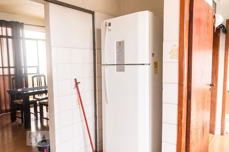Apartamento à venda com 98m², 3 quartos e 2 vagas Apartamento à venda com 98m², 3 quartos e 2 vagasCozinha