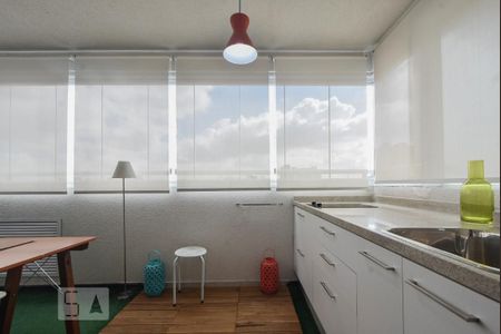 Varanda de kitnet/studio para alugar com 1 quarto, 42m² em Jardim Novo Santo Amaro, São Paulo