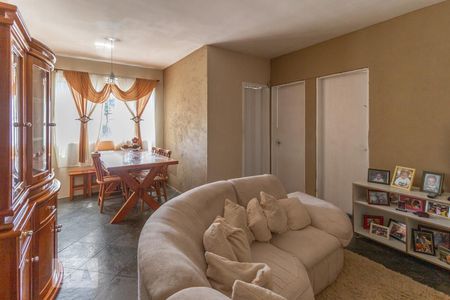 Apartamento à venda com 65m², 2 quartos e 1 vagaSala