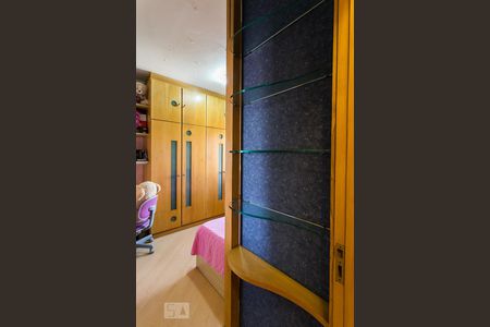 Apartamento à venda com 105m², 3 quartos e 2 vagasQuarto 1