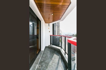 Apartamento à venda com 105m², 3 quartos e 2 vagasVaranda da Sala