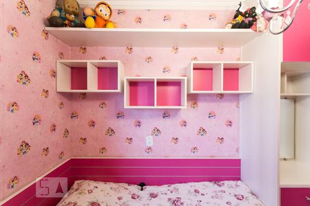 Apartamento à venda com 105m², 3 quartos e 2 vagasQuarto 2