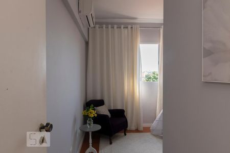 Casa à venda com 596m², 5 quartos e 8 vagas Casa à venda com 596m², 5 quartos e 8 vagasSuíte