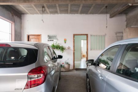 Casa à venda com 596m², 5 quartos e 8 vagas Casa à venda com 596m², 5 quartos e 8 vagasEdícula