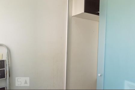 Apartamento à venda com 68m², 3 quartos e 1 vagaÁrea de Serviço