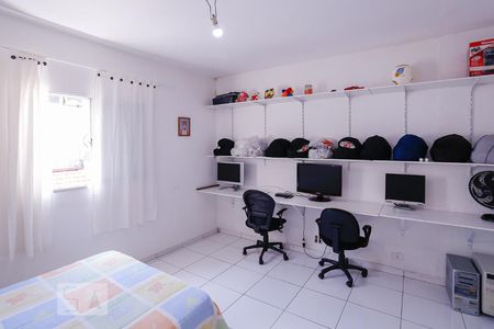 Quarto 2 de casa para alugar com 2 quartos, 130m² em Alto da Lapa, São Paulo