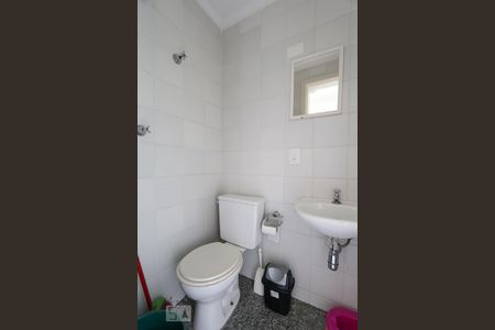 Apartamento para alugar com 116m², 2 quartos e 2 vagas Apartamento para alugar com 116m², 2 quartos e 2 vagasBanheiro de serviço