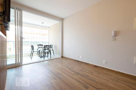 Sala/Cozinha de kitnet/studio para alugar com 1 quarto, 36m² em Pinheiros, São Paulo