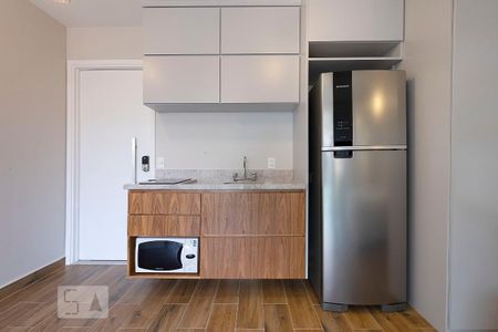 Sala/Cozinha de kitnet/studio para alugar com 1 quarto, 36m² em Pinheiros, São Paulo