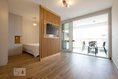 Sala/Cozinha de kitnet/studio para alugar com 1 quarto, 36m² em Pinheiros, São Paulo