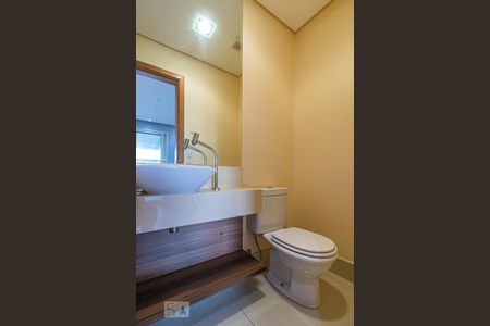 Lavabo de apartamento para alugar com 3 quartos, 123m² em Tamboré, Santana de Parnaíba