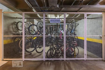 Apartamento para alugar com 123m², 3 quartos e 2 vagas Apartamento para alugar com 123m², 3 quartos e 2 vagasÁrea Comum