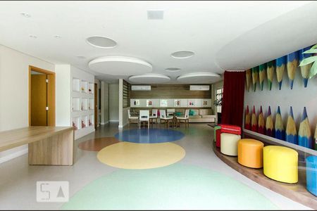 Apartamento para alugar com 123m², 3 quartos e 2 vagas Apartamento para alugar com 123m², 3 quartos e 2 vagasÁrea Comum