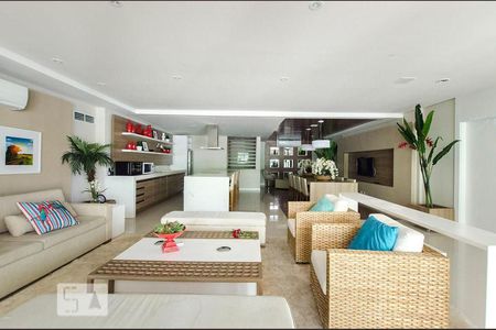 Apartamento para alugar com 123m², 3 quartos e 2 vagas Apartamento para alugar com 123m², 3 quartos e 2 vagasÁrea Comum