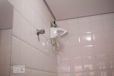 Casa à venda com 677m², 5 quartos e 8 vagasBanheiro da Área de Lazer