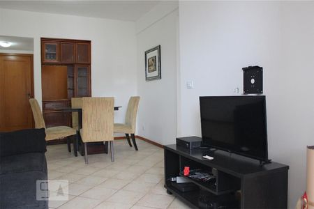 Sala de apartamento para alugar com 2 quartos, 63m² em Barra da Tijuca, Rio de Janeiro