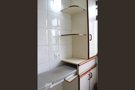 Apartamento para alugar com 63m², 2 quartos e 1 vagaÁrea de Serviço