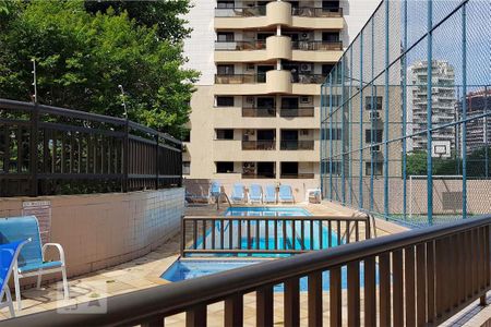 Apartamento para alugar com 63m², 2 quartos e 1 vagaÁrea comum - Piscina