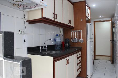 Apartamento para alugar com 63m², 2 quartos e 1 vagaCozinha