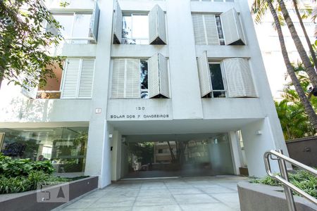 Apartamento para alugar com 101m², 2 quartos e 1 vagaFachada