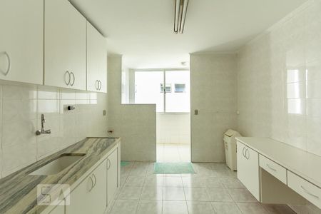 Apartamento para alugar com 101m², 2 quartos e 1 vagaCozinha