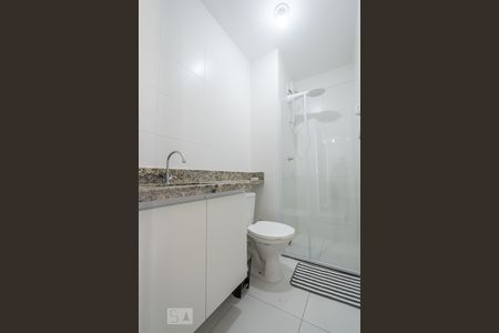 Apartamento à venda com 33m², 2 quartos e sem vagaBanheiro