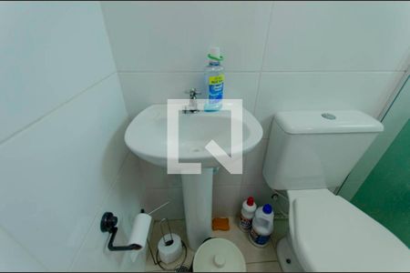 Casa de condomínio para alugar com 100m², 2 quartos e 1 vaga Casa de condomínio para alugar com 100m², 2 quartos e 1 vagaBanheiro Suíte 2