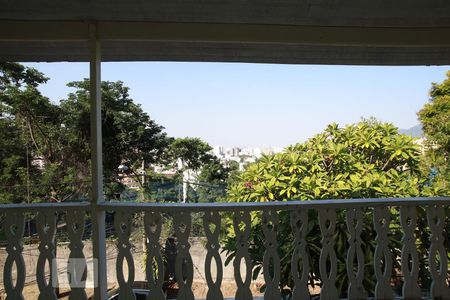 Casa à venda com 565m², 4 quartos e 3 vagasSala 2 Vista