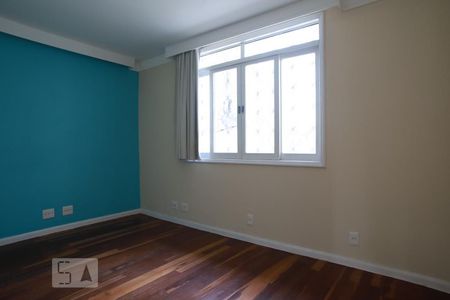 Casa à venda com 565m², 4 quartos e 3 vagasQuarto 3