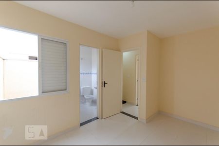 Suíte 1 de casa de condomínio à venda com 2 quartos, 67m² em Vila Monte Santo, São Paulo