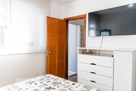 Quarto de kitnet/studio para alugar com 1 quarto, 50m² em Jaraguá, Belo Horizonte