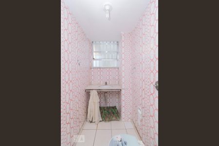 Apartamento à venda com 140m², 3 quartos e sem vagaLAVABO