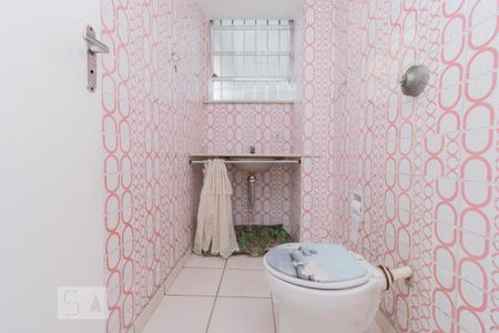 Apartamento à venda com 140m², 3 quartos e sem vagaLAVABO
