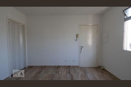Sala de apartamento para alugar com 2 quartos, 60m² em Vila Guilherme, São Paulo
